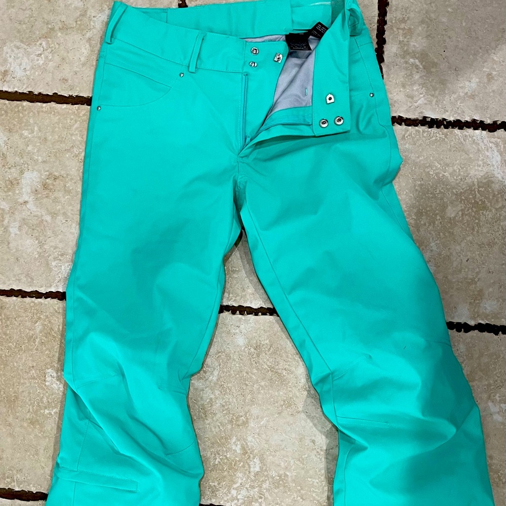 Snow pants. Like new!